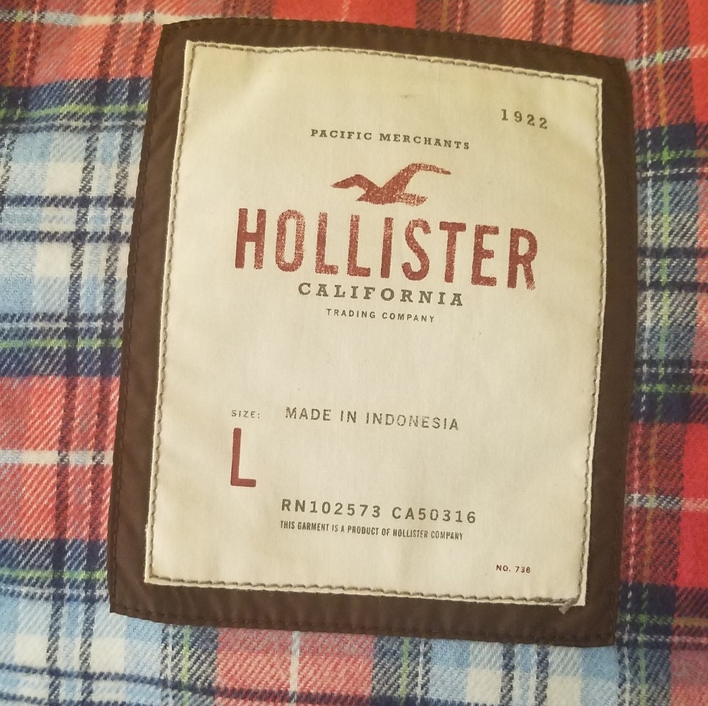 SOLD**Back to School Hollister Puffer Vest  Brown - Picture 3 of 8